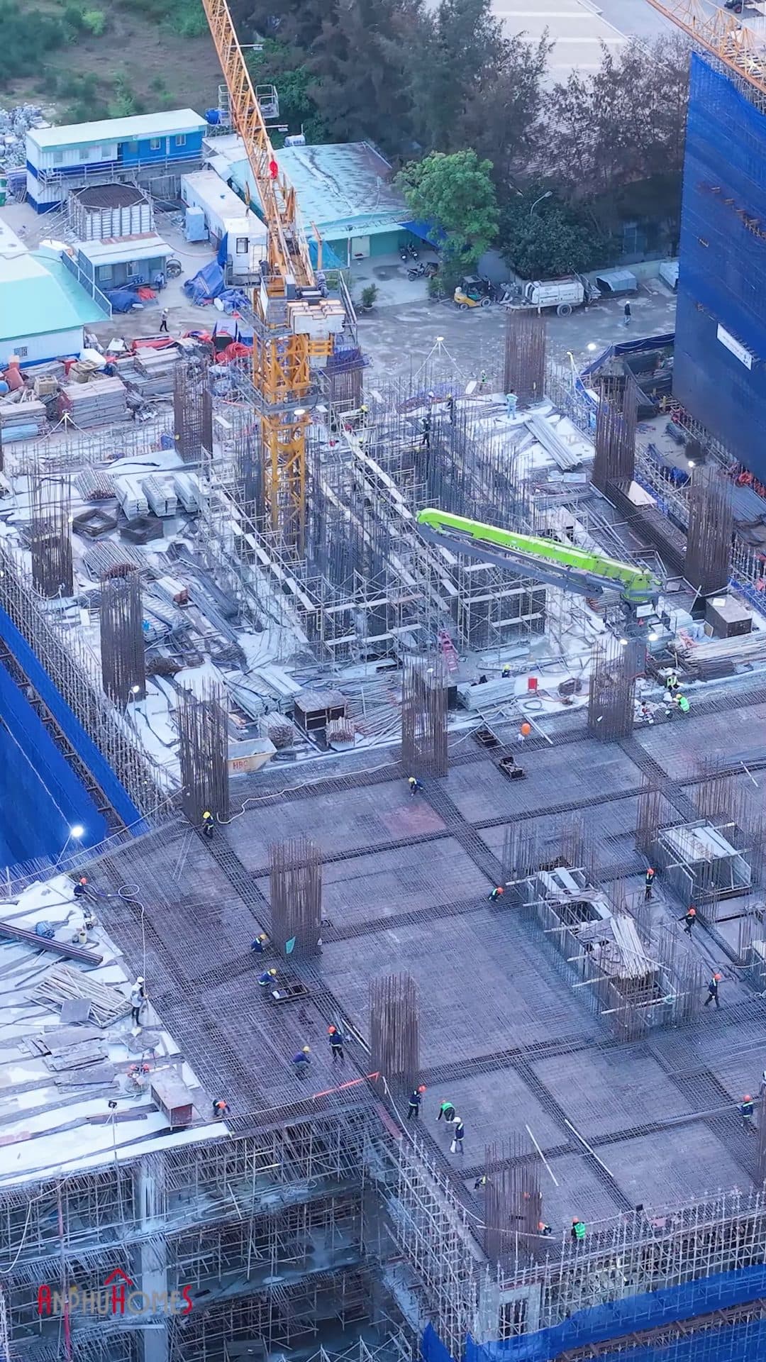 New Town Diamond construction 3