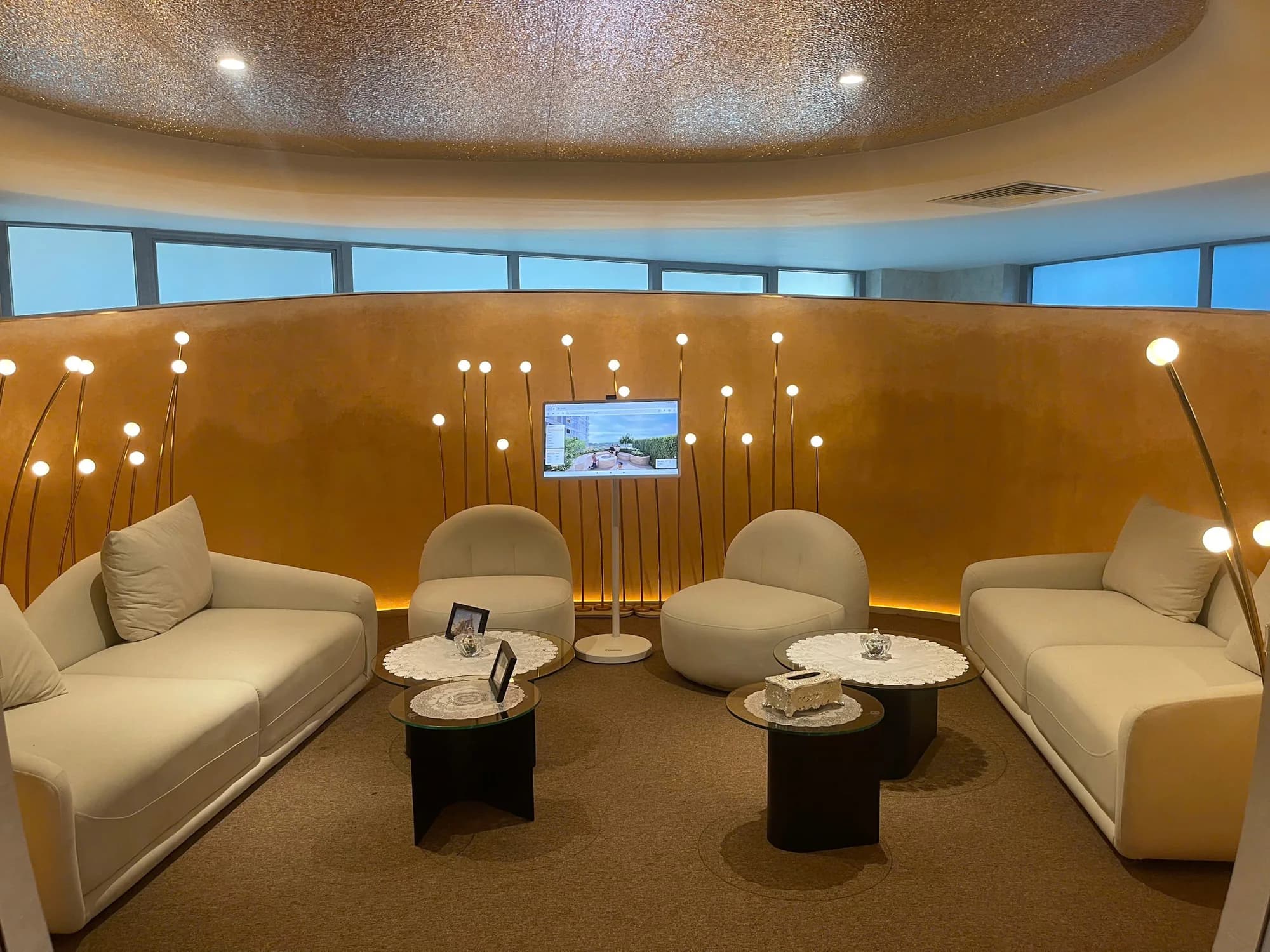Rivea sales gallery 5