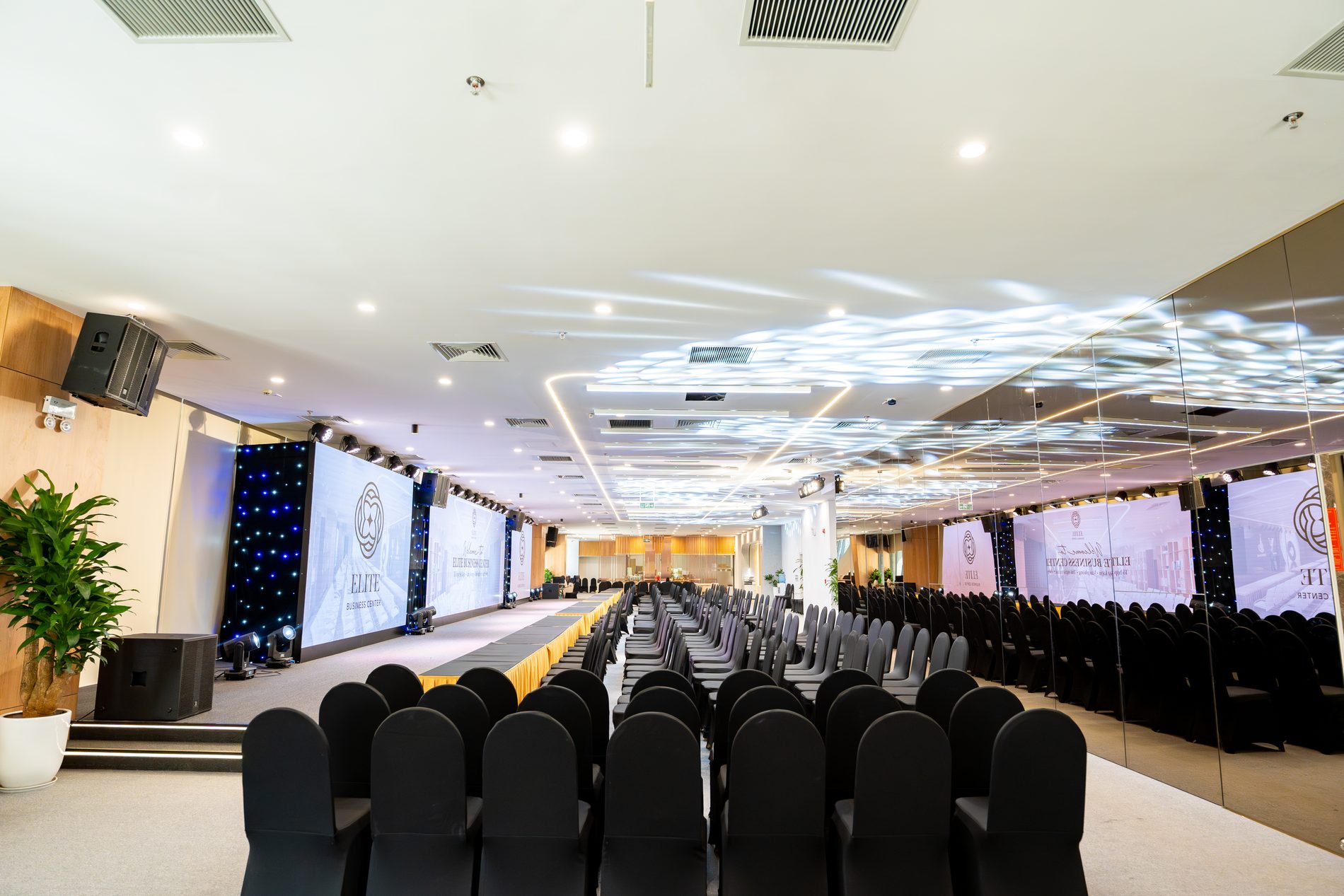 Trung tâm sự kiện Elite Business Center